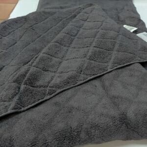 Enchante House Turkish Cotton Gracious Bath towel 28" x 54" Anthracite Geometric